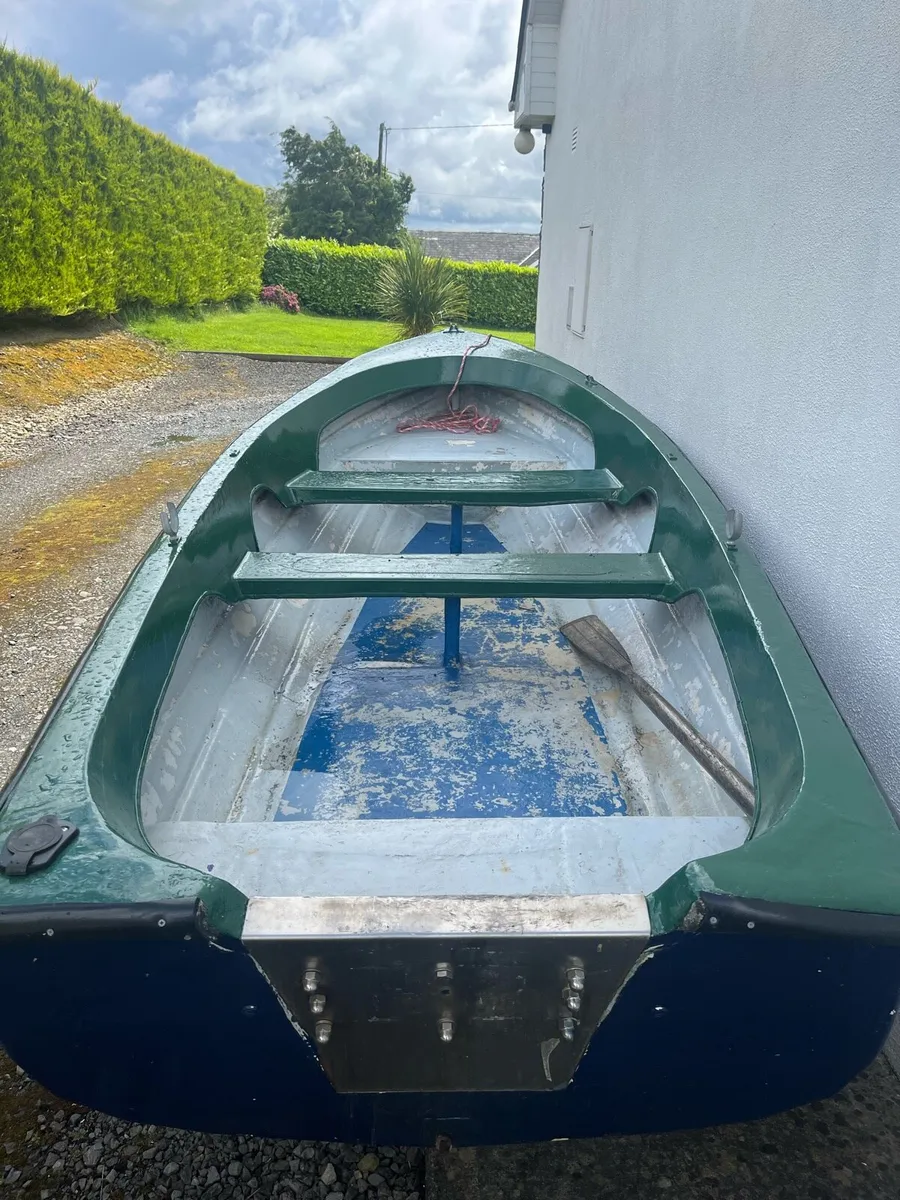 Fishing boat - Image 1