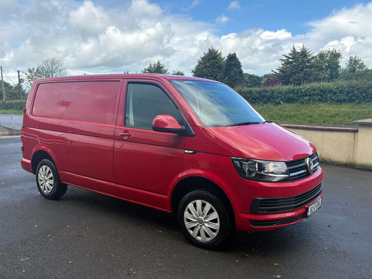 2018 Volkswagen Transporter SWB Tax 8/26 Doe - Image 1