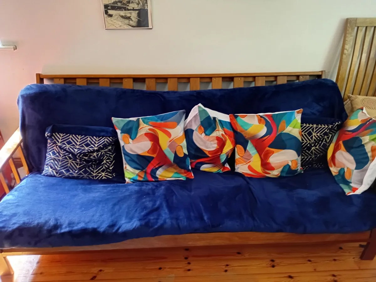Futon 3 seater