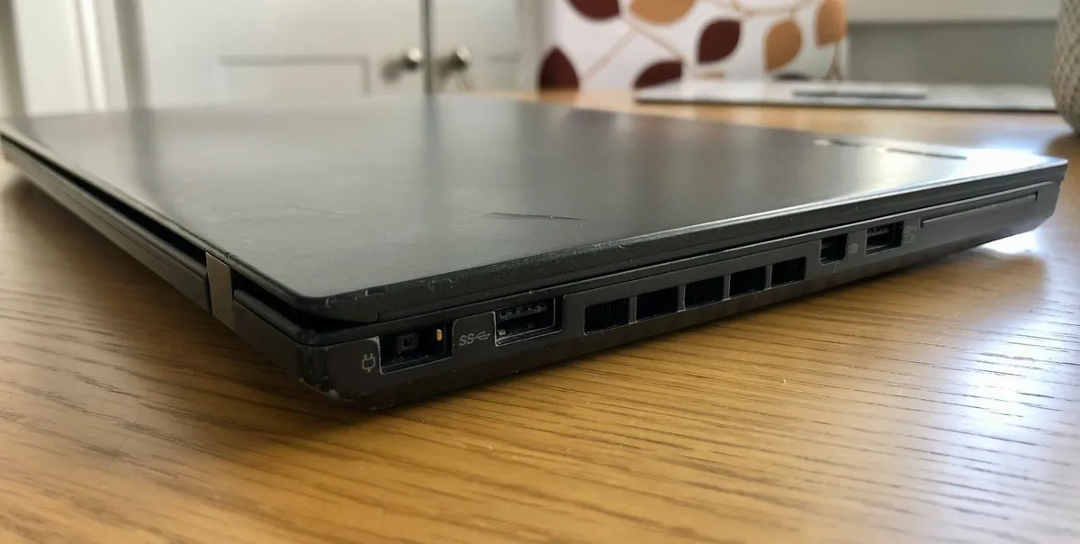 LENOVO Thinkpad. 14in Screen - Image 4