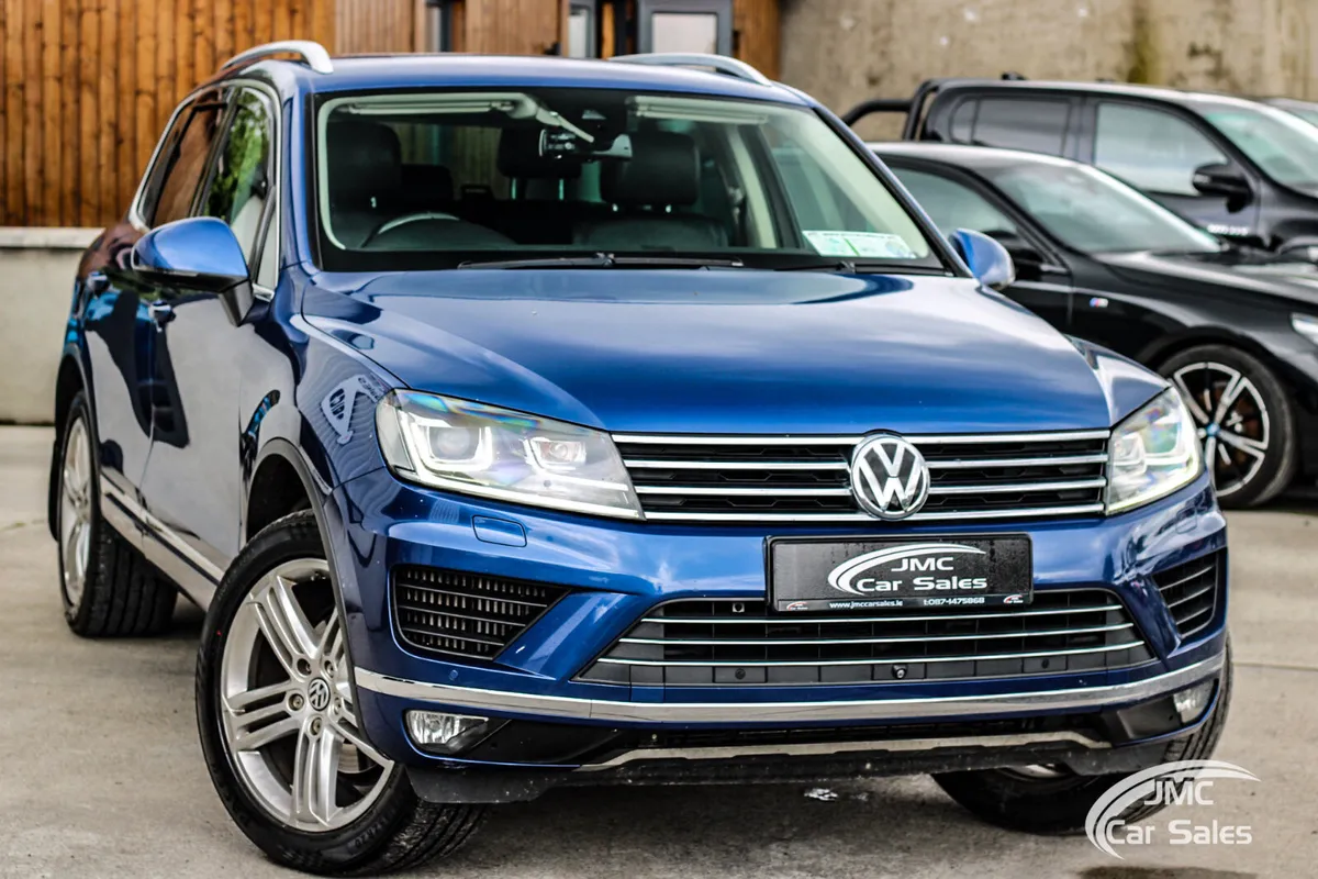 2016 VOLKSWAGEN TOUAREG  4 MOTION - Image 4