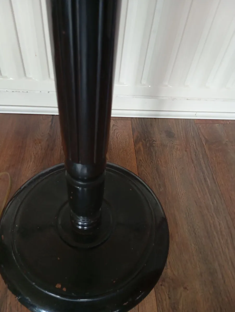 Floor Lamp - Image 4