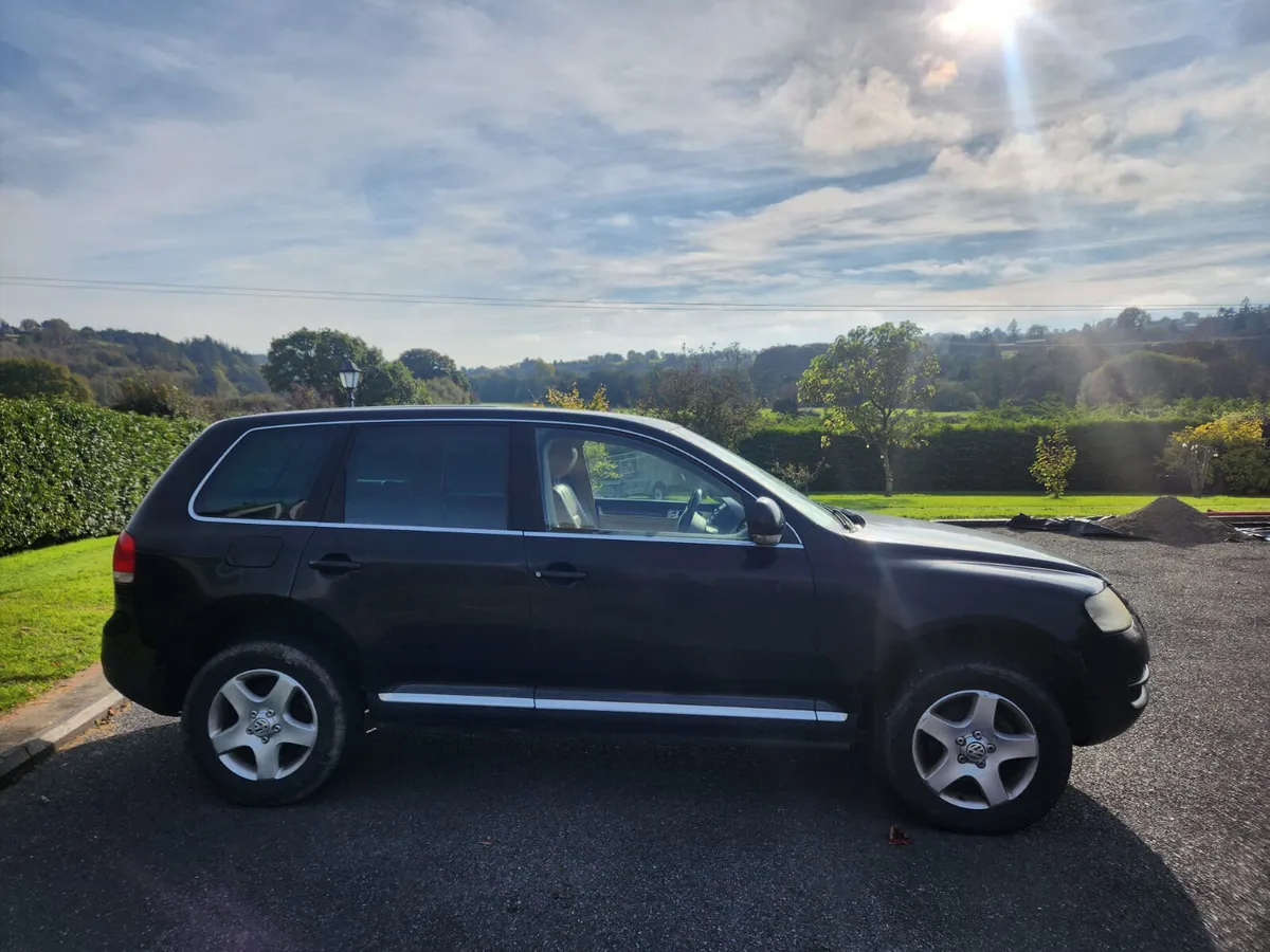Volkswagen Touareg - Image 3