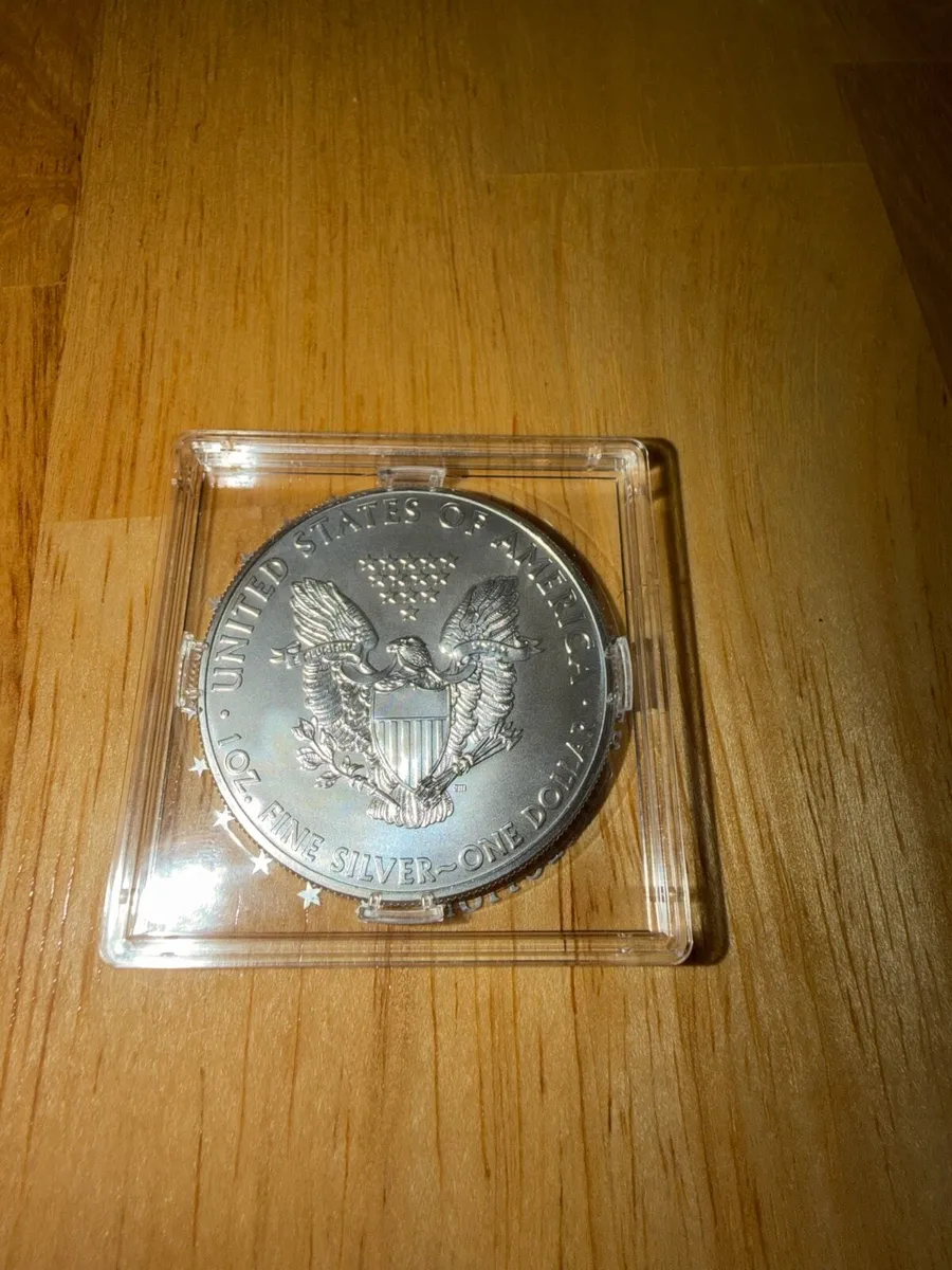 2012 American Silver Eagle - 1 oz .999 Fine Silver - Image 1