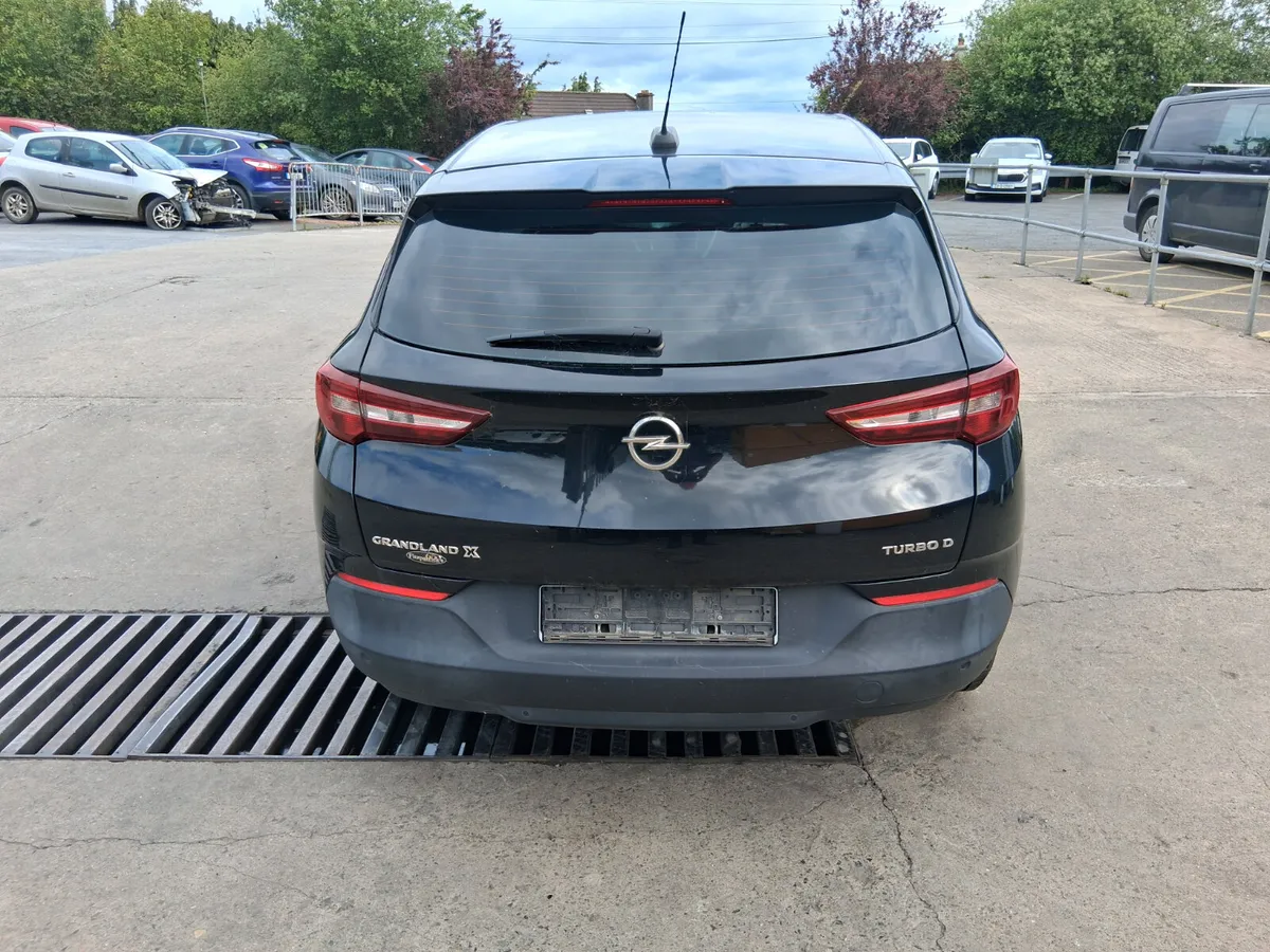 18 OPEL GRANDLAND X 1.6 (for parts only) - Image 2