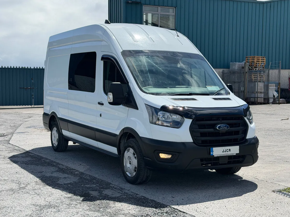 ABSOLUTELY IMMACULATE 2023 CREW CAB TRANSIT - Image 2