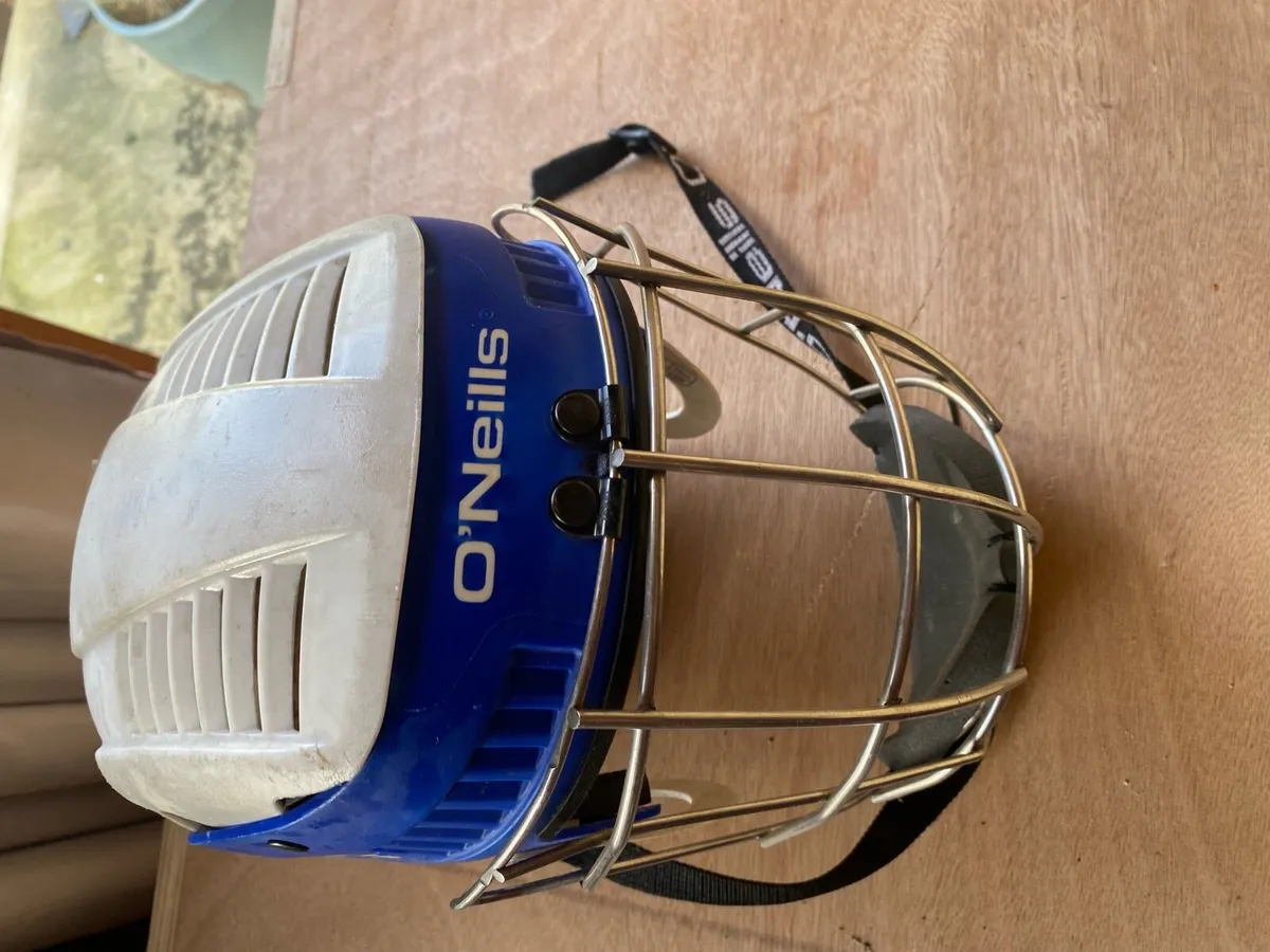 Hurling Oneills Helmet - Image 2