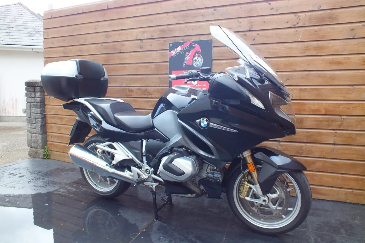 2019 BMW R1250 RT (Immaculate & Huge Spec) - Image 2