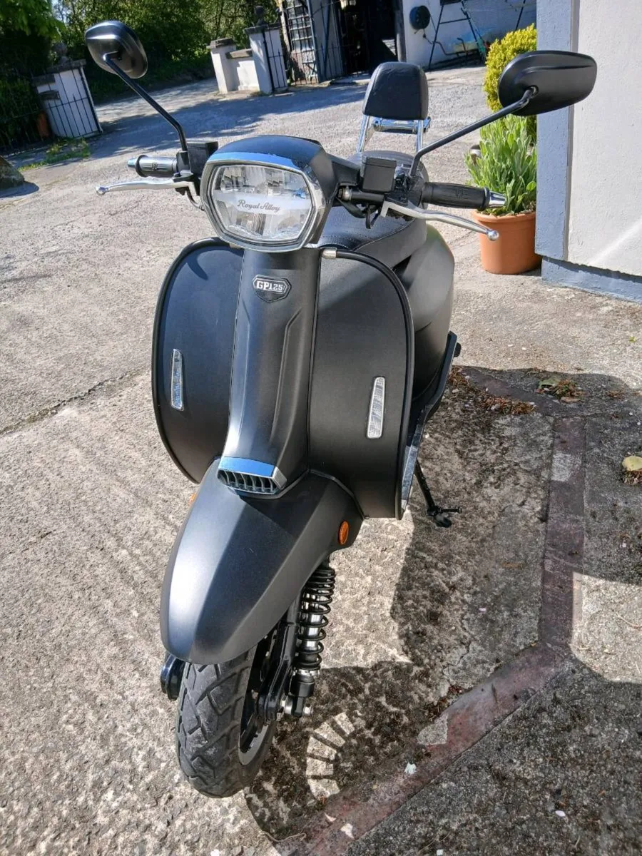 Royal alloy grand prix 125 ac - Image 2