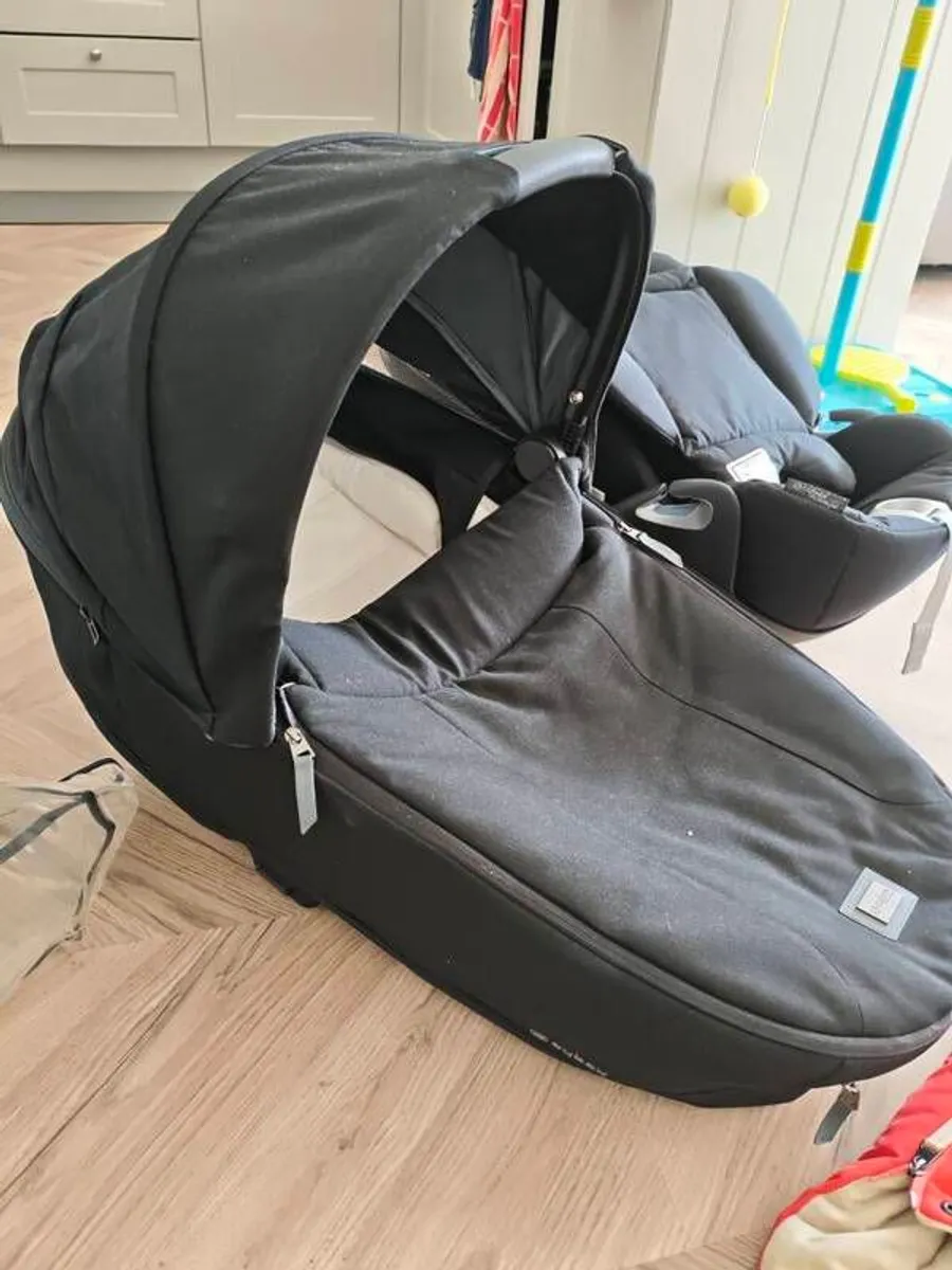 Cybex Priam Pushchair Bundle - Image 3