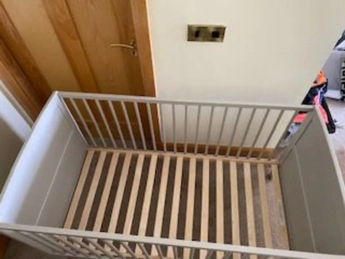 Cot Bed - Image 4