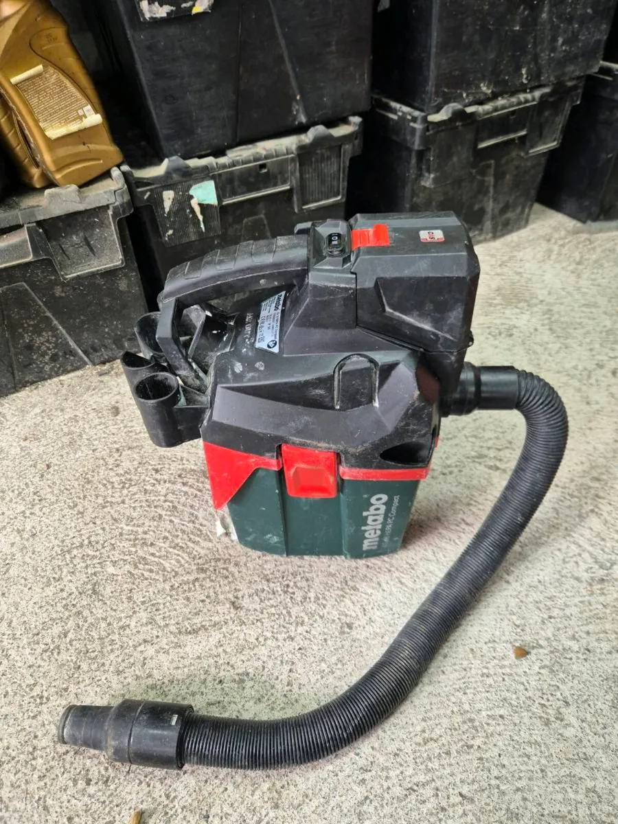 Metabo AS 18 HEPA PC wet Vacuum Cleaner - Image 2