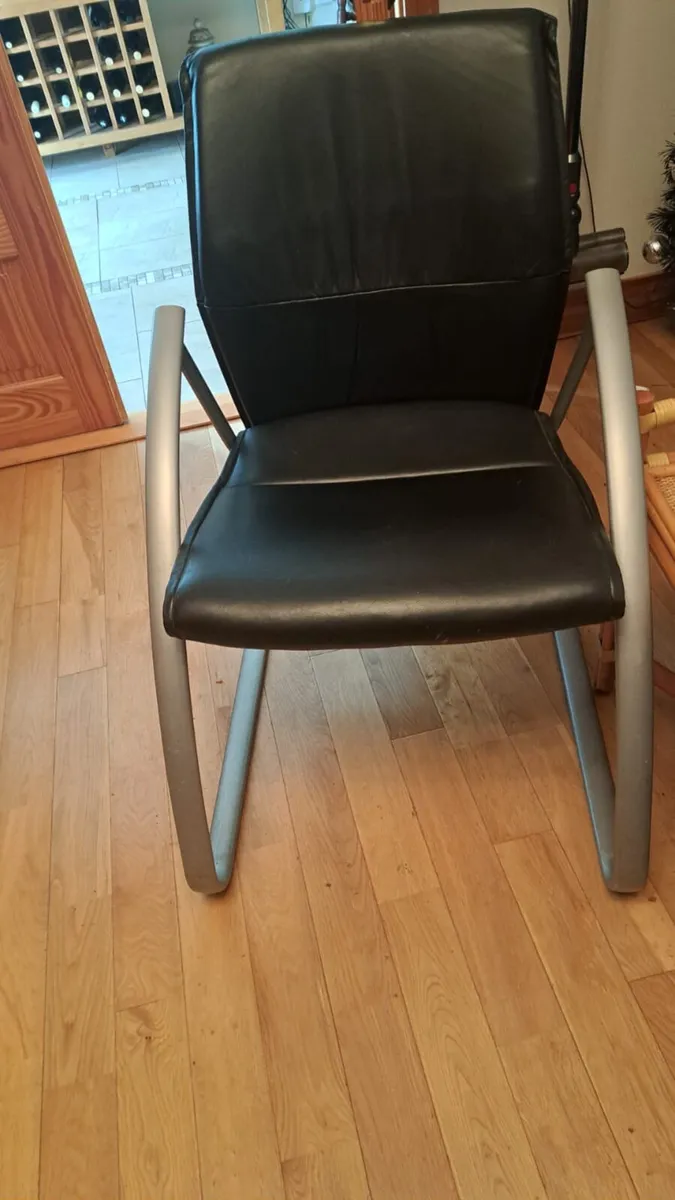 Office chair for sale - Image 1