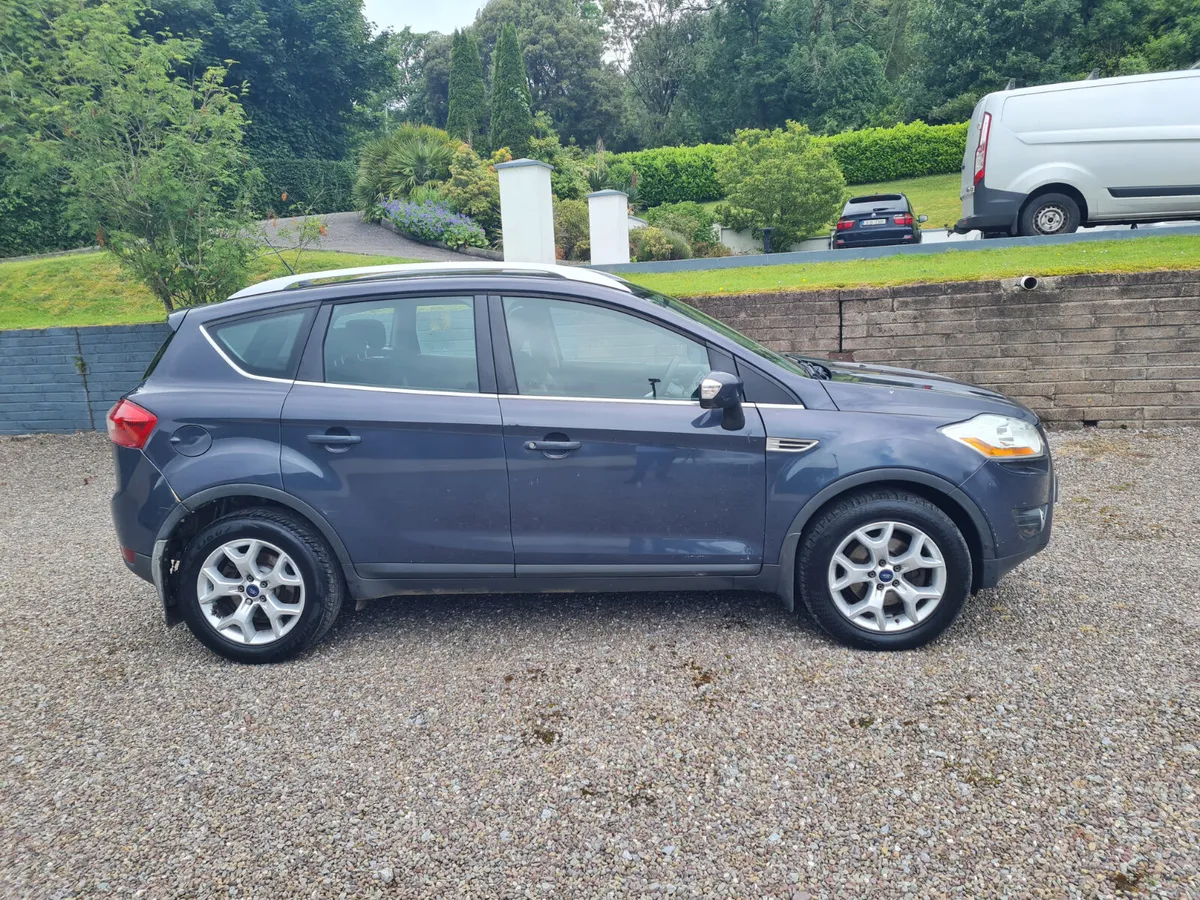 Ford kuga 4x4 2012 - Image 1