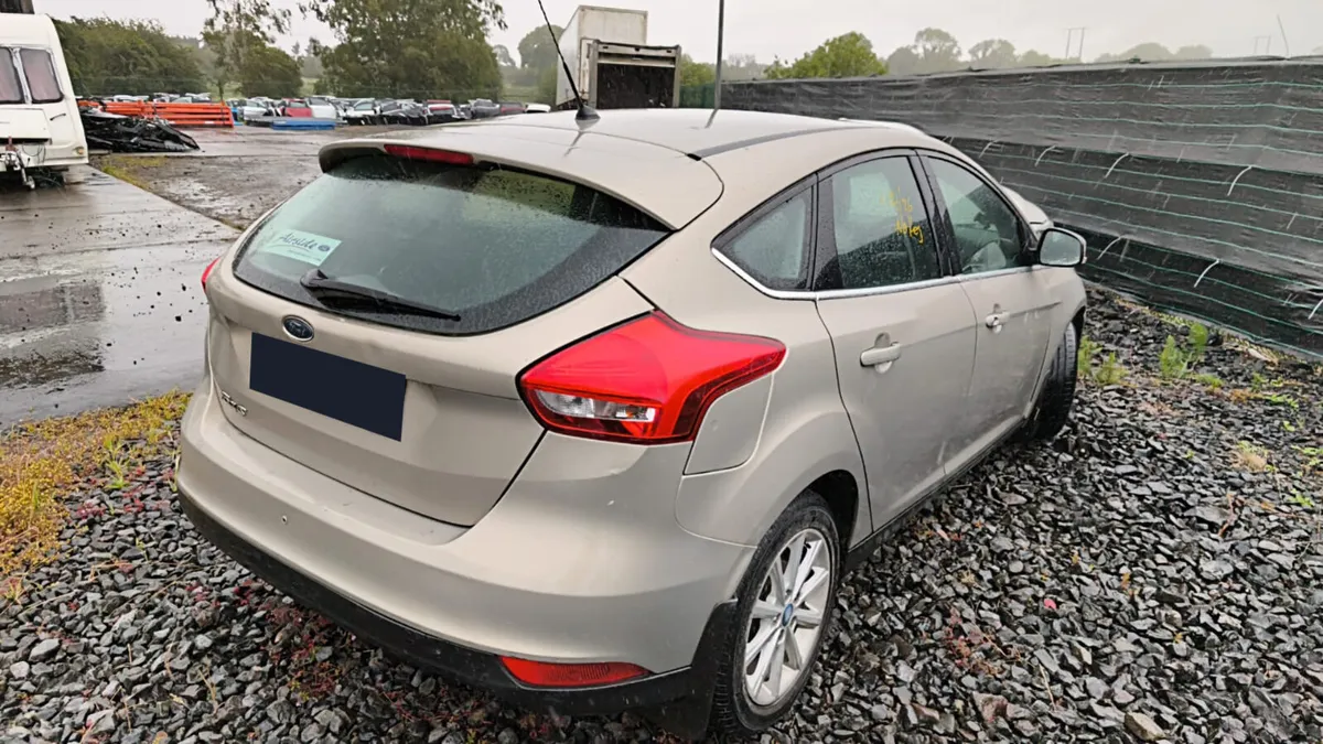 2015 FORD FOCUS 1.6 TDCI FOR BREAKING! - Image 2