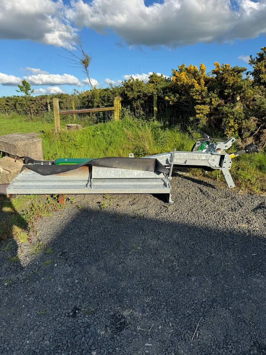 Major Grass Topper - Image 1