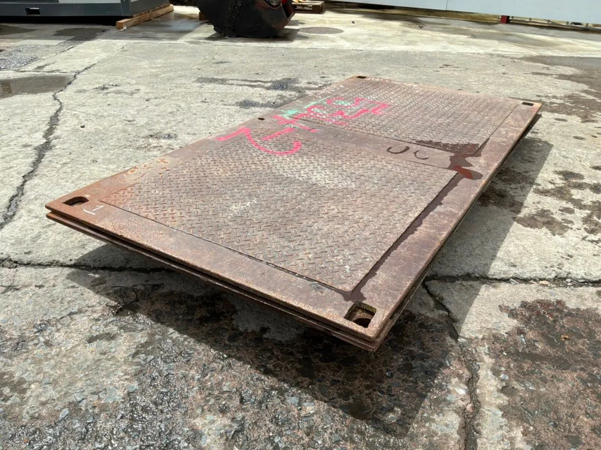 20mm ROAD CROSSING TRENCH PLATES.........534-2 - Image 4