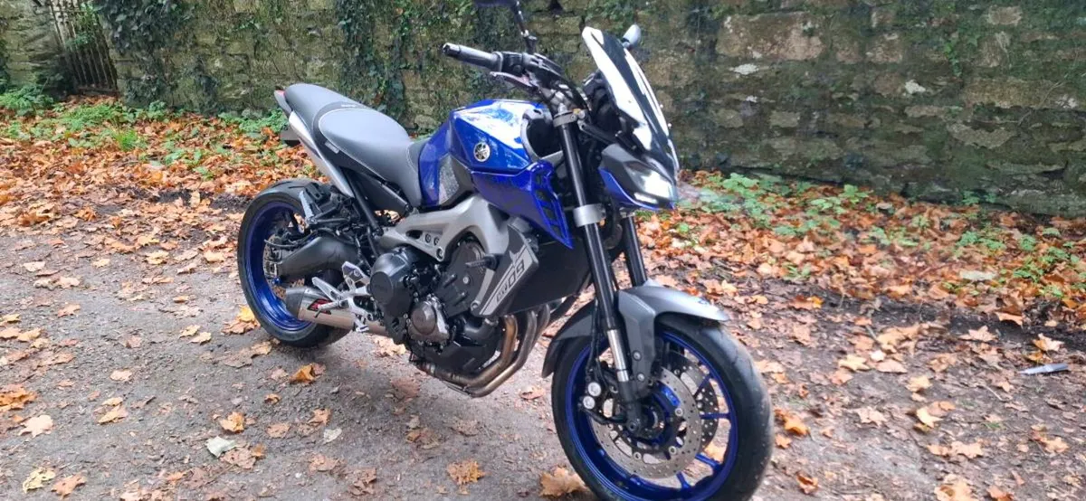 Yamaha MT 09 low km - Image 2