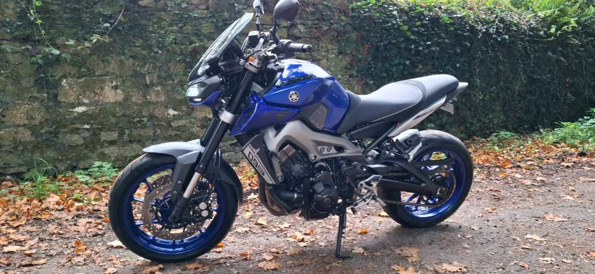 Yamaha MT 09 low km - Image 4