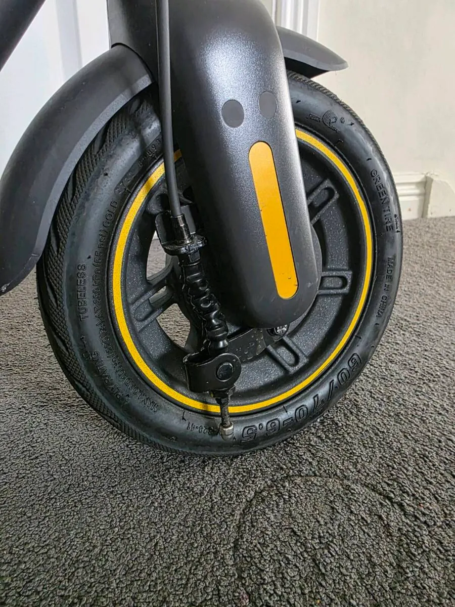 Ninebot KickScooter MAX G30E II - Image 3