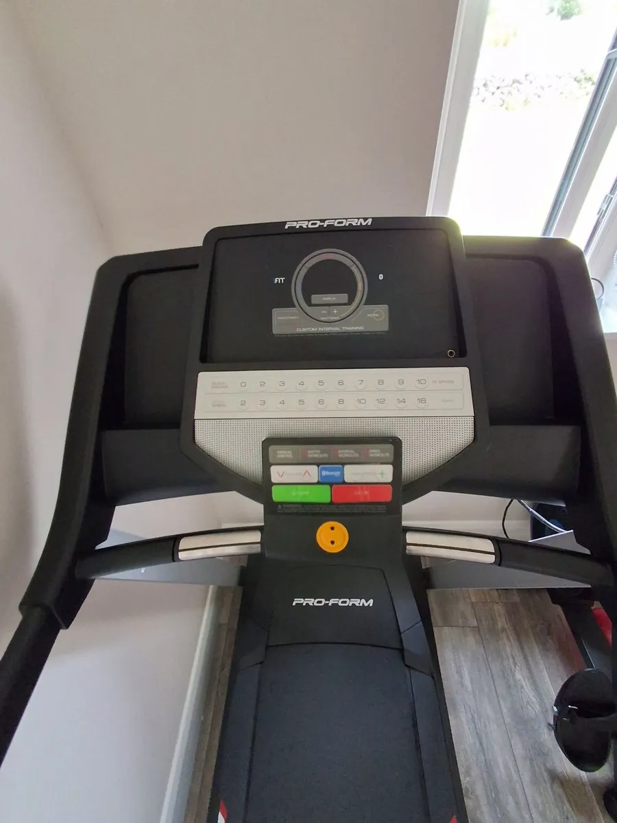 Treadmill - Image 2