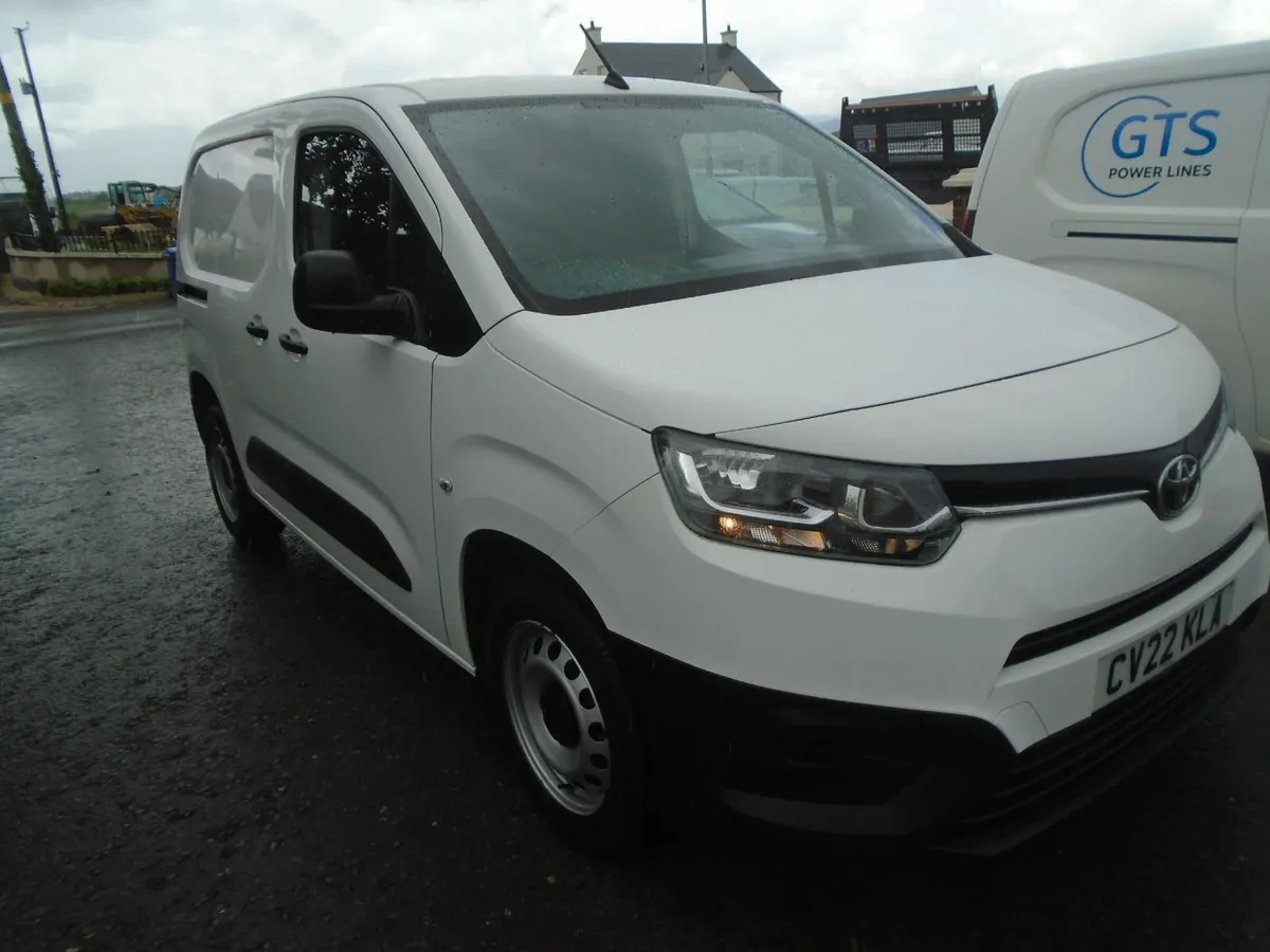 2022 TOYOTA PRO-ACE CITY 100HP ACTIVE - Image 1