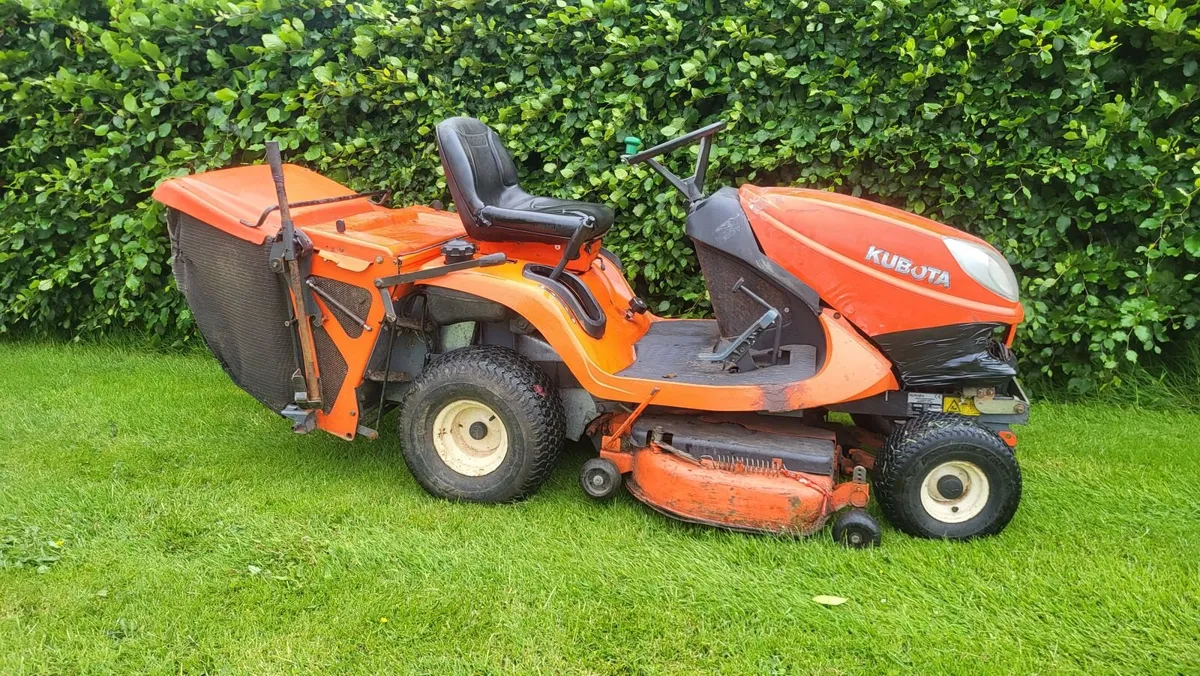 Ride on Lawnmower - Image 2
