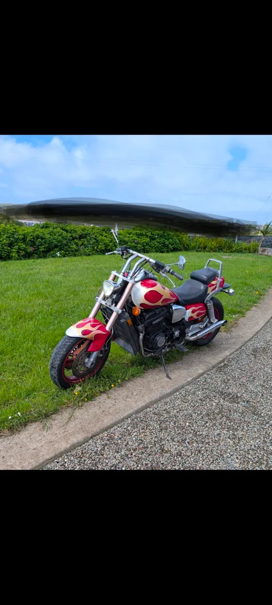 Kawasaki Eliminator 900 - Image 2