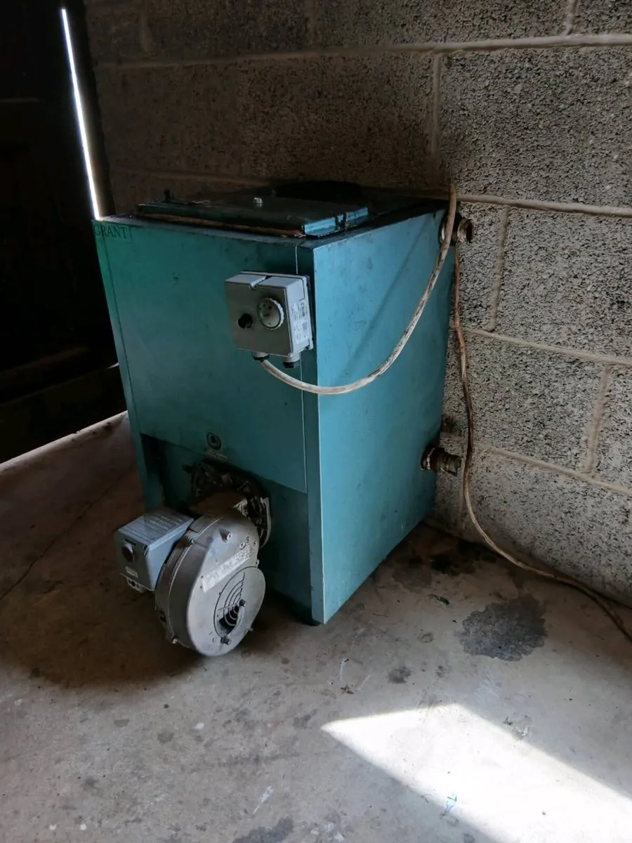 Grant 90-120 oil boiler - Image 2