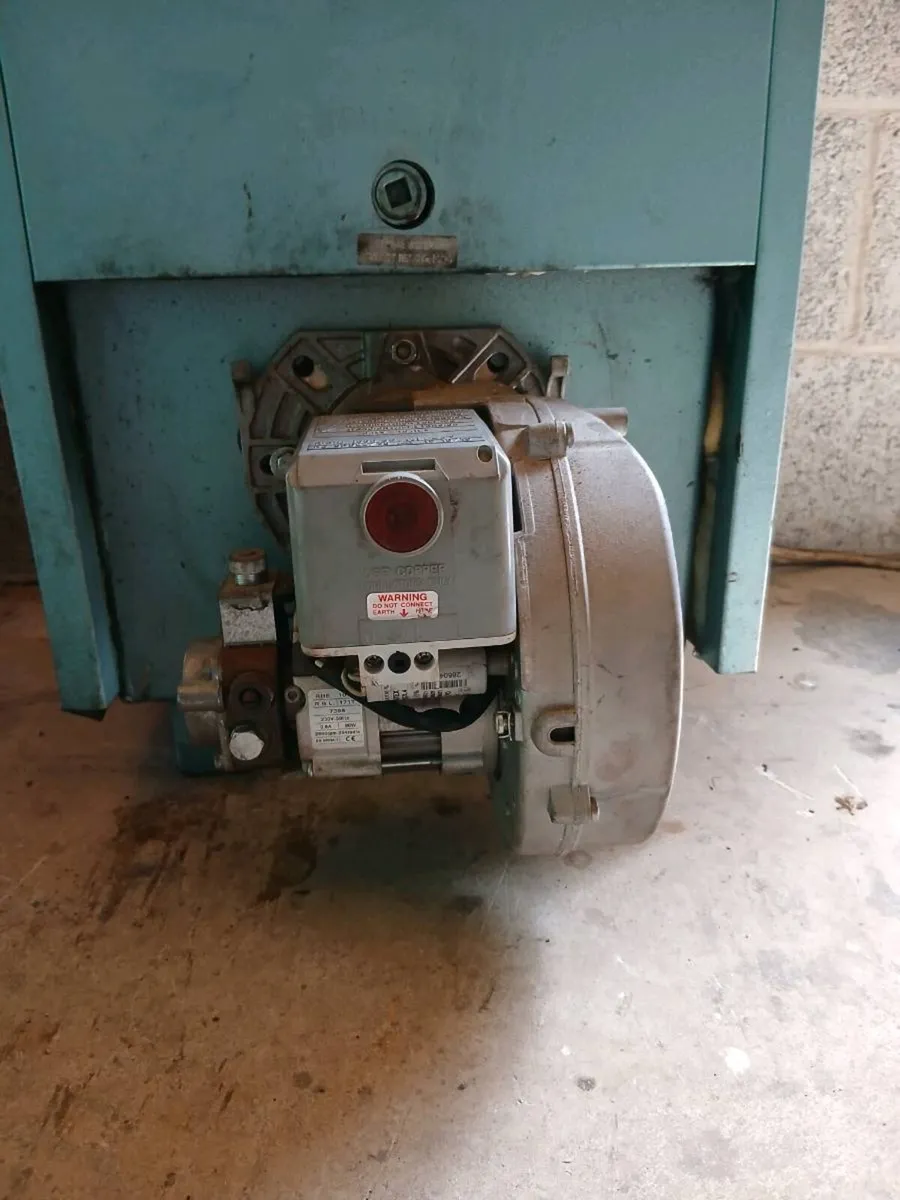 Grant 90-120 oil boiler - Image 4
