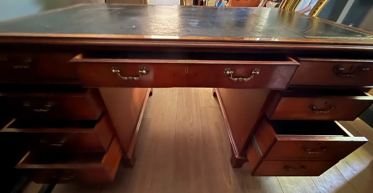 Antique Mahogony partner's  Desk - Image 2