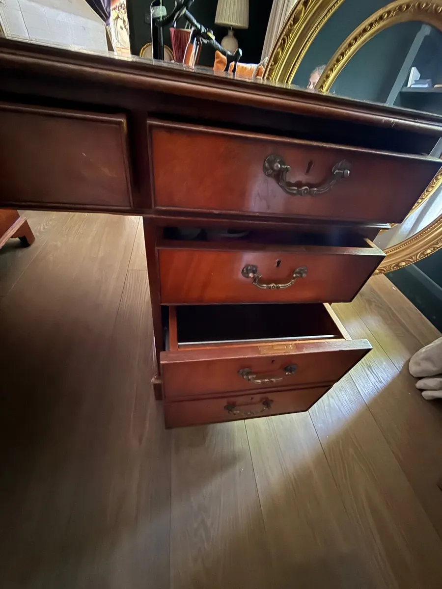 Antique Mahogony partner's  Desk - Image 3