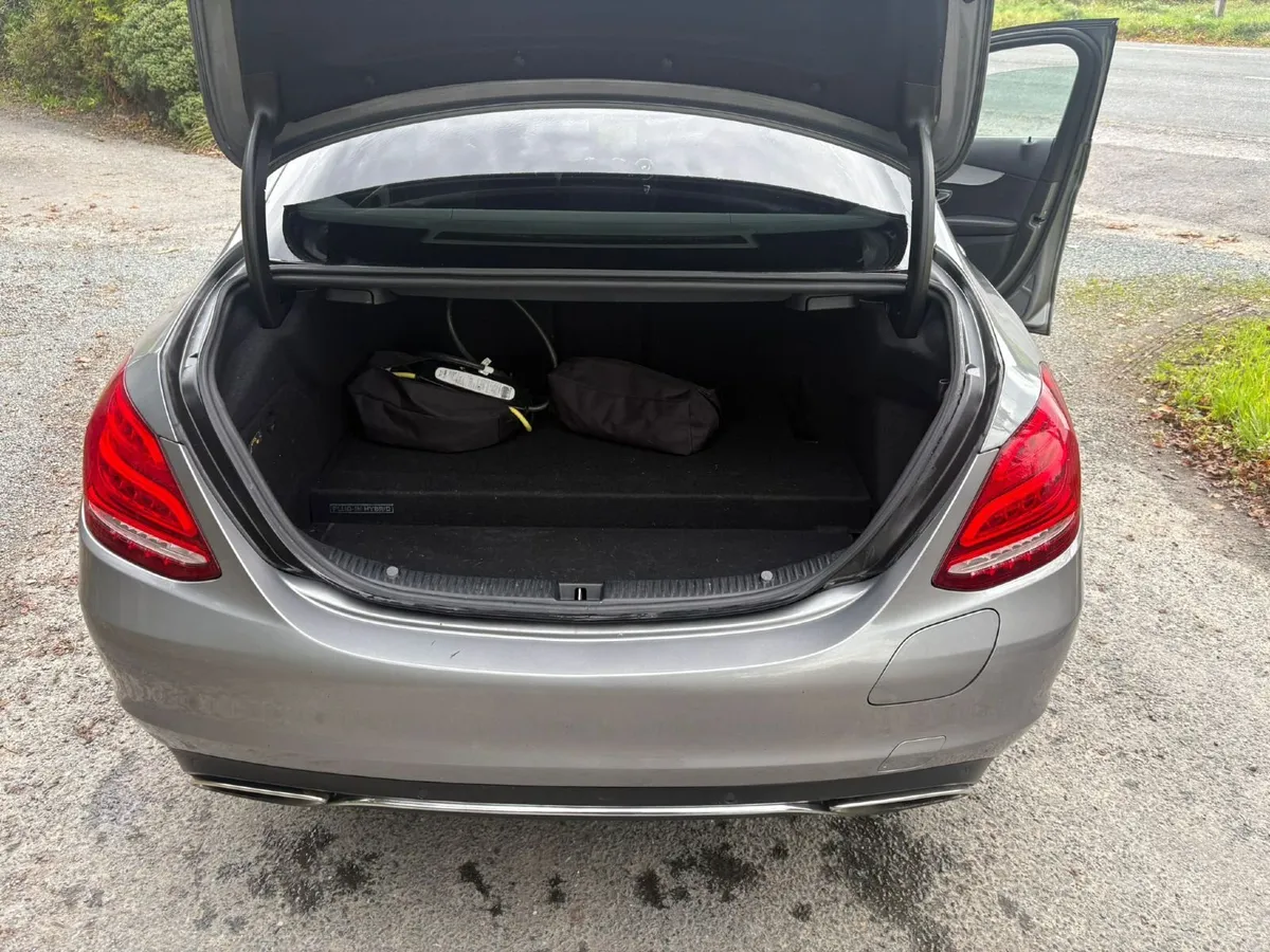 Mercedes C350E - Image 4