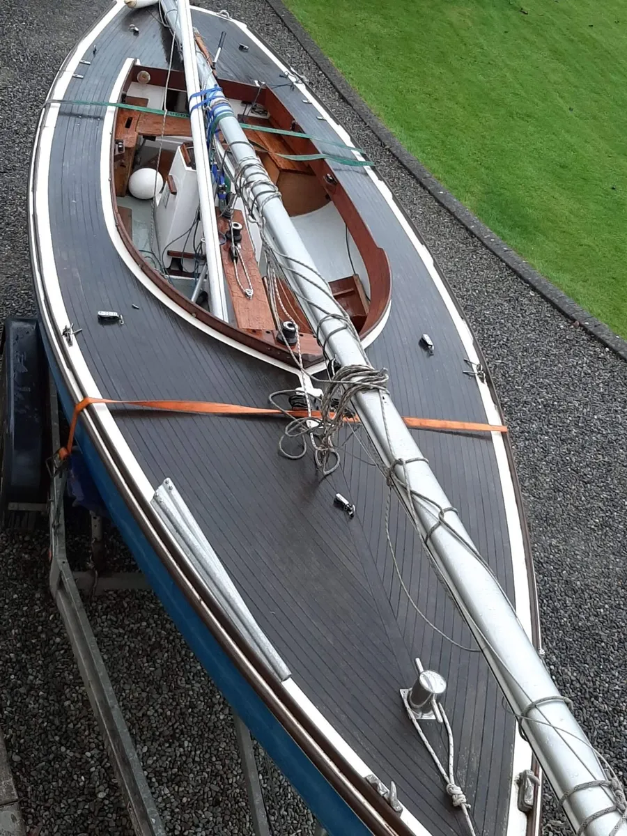 Sailing boat - Image 1