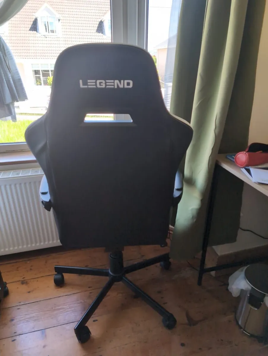 Gaming chair - Image 2