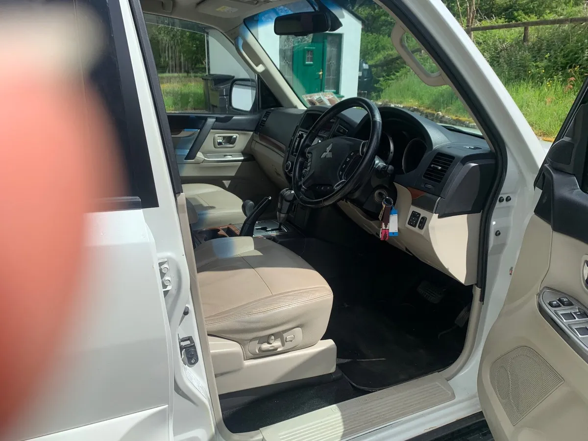 Mitsubishi Pajero 2014 - Image 3