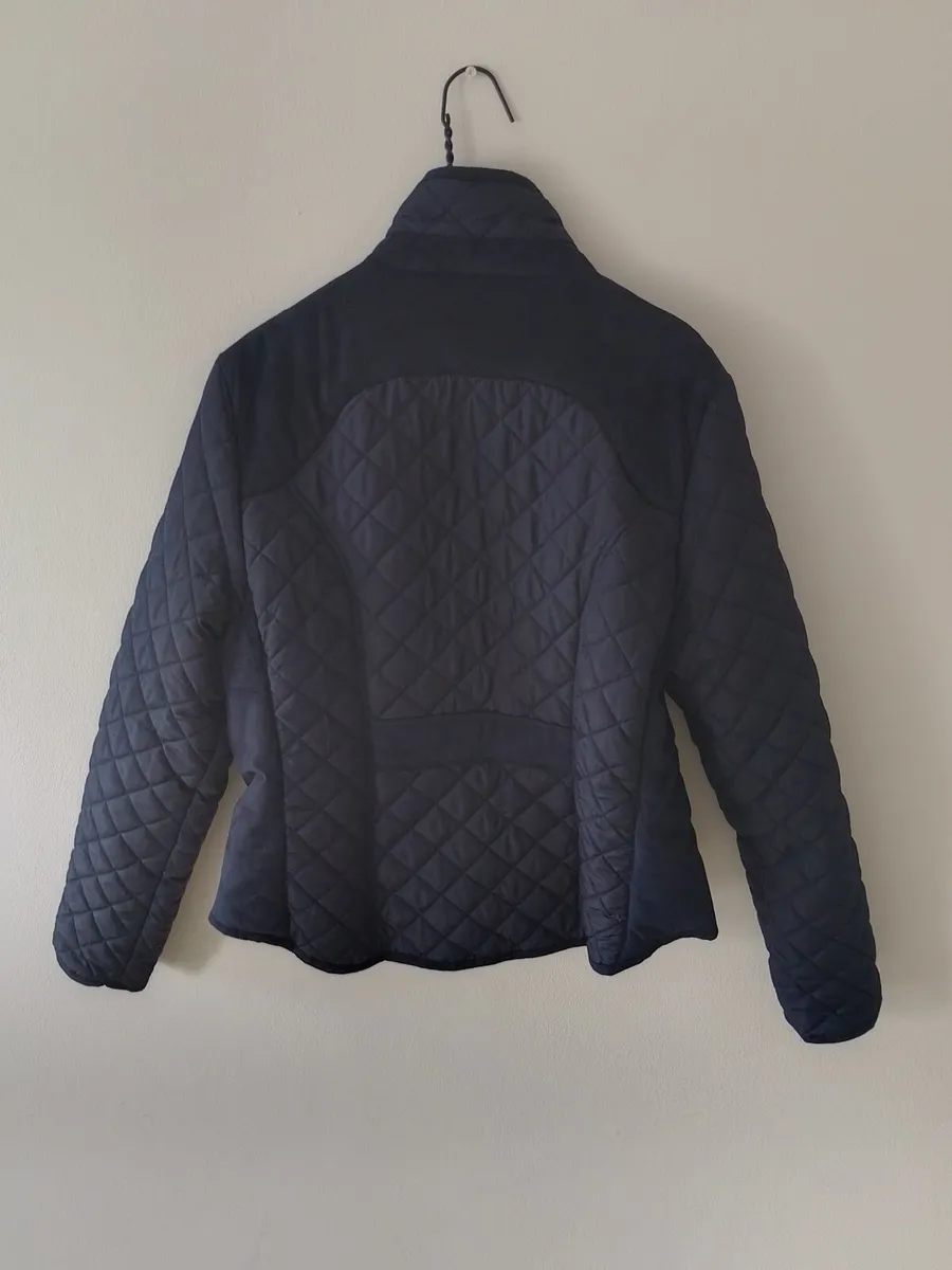NEW LOOK NAVY WOMANS SLIM FIT CASUAL JACKET. - Image 2