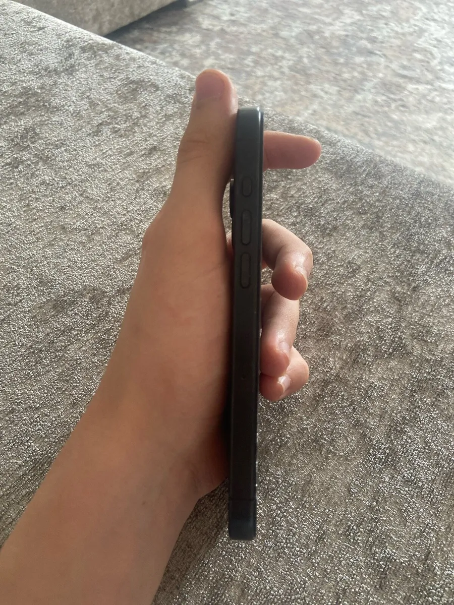 Iphone 15 pro - Image 3