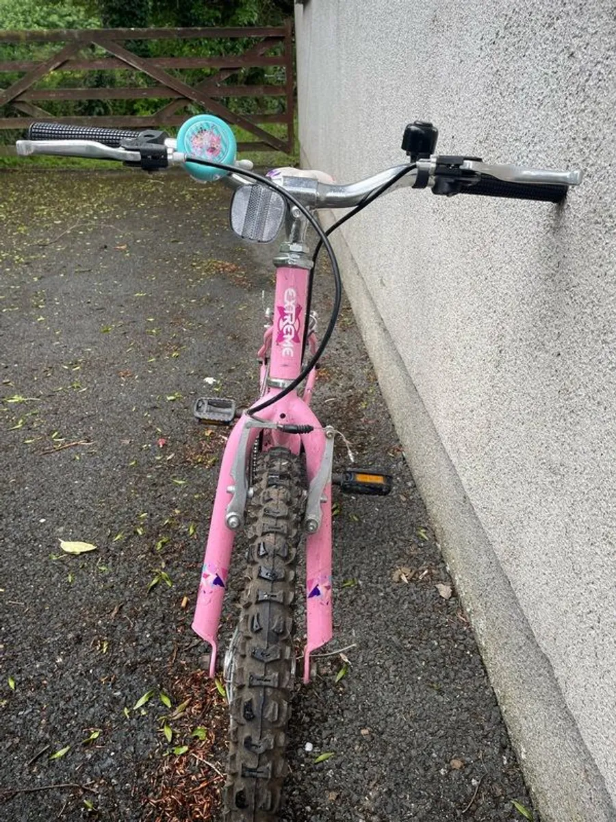 young girl bike - Image 2