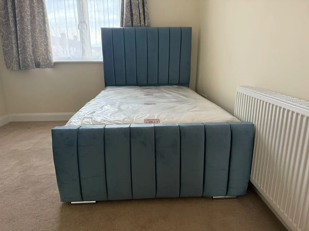 Bed - Image 4