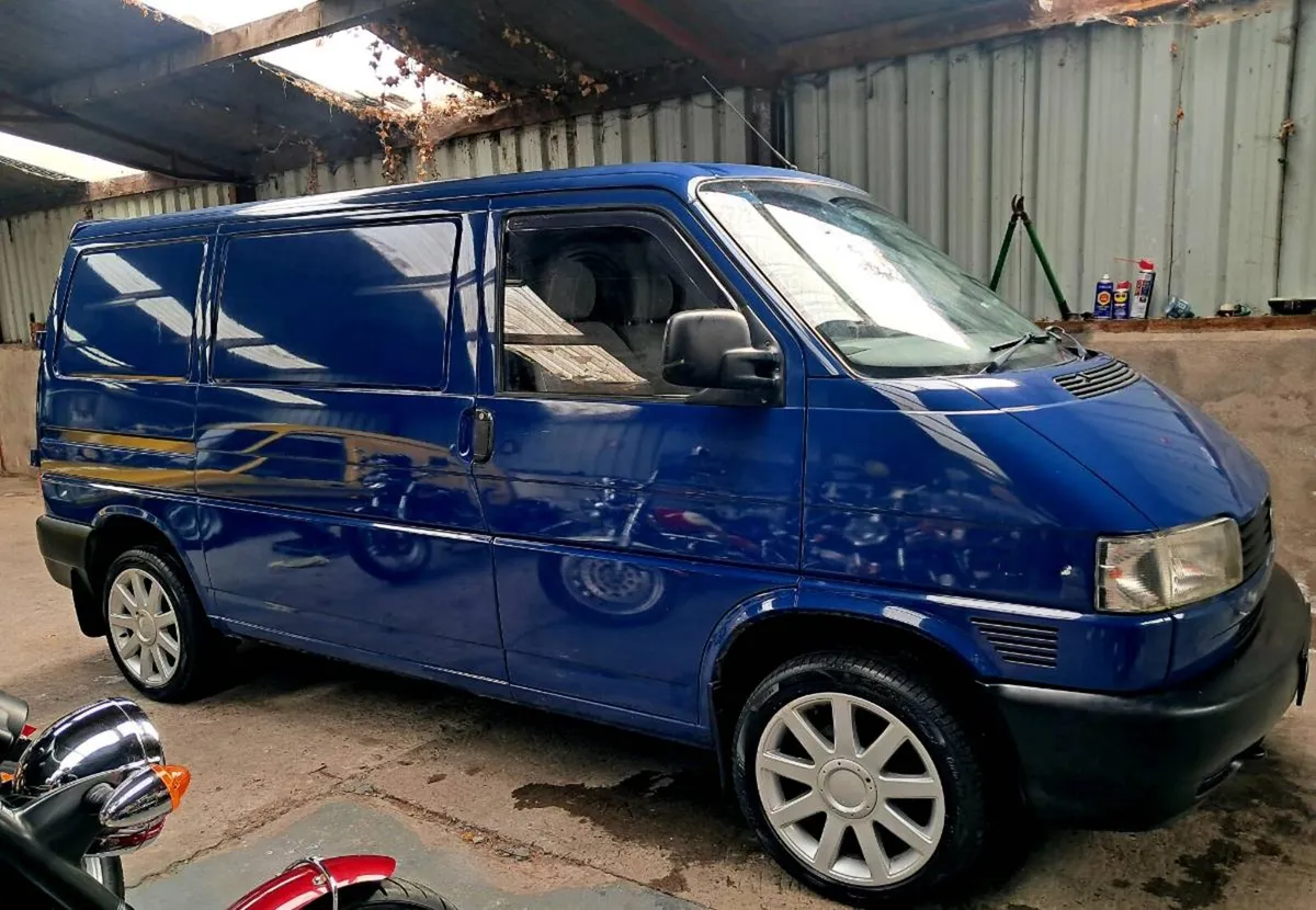 Camper - Image 1