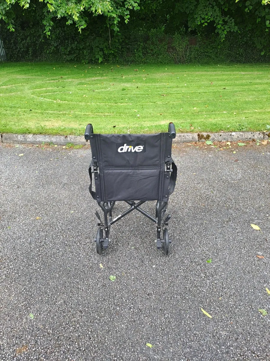 Drive Medical Lightweight Folding Wheelchair - Image 4