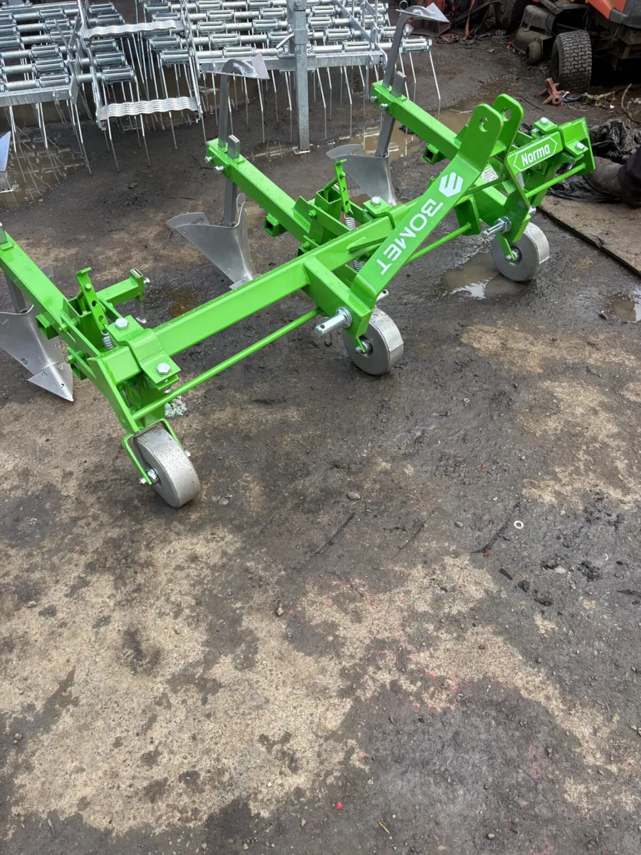 New bomet 3 row drill cleaner - Image 1