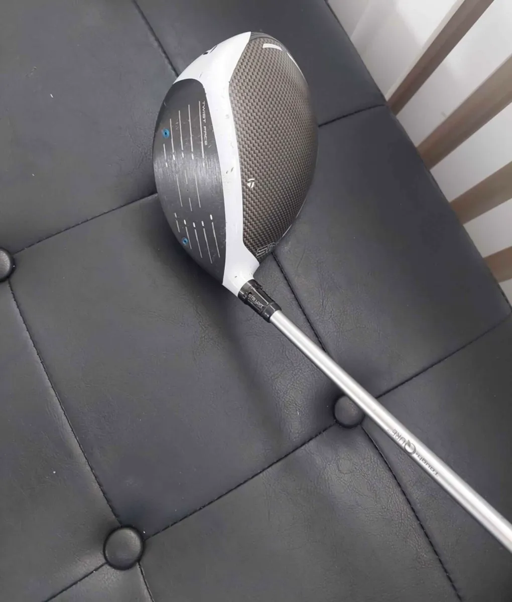 Taylormade sim driver - Image 2