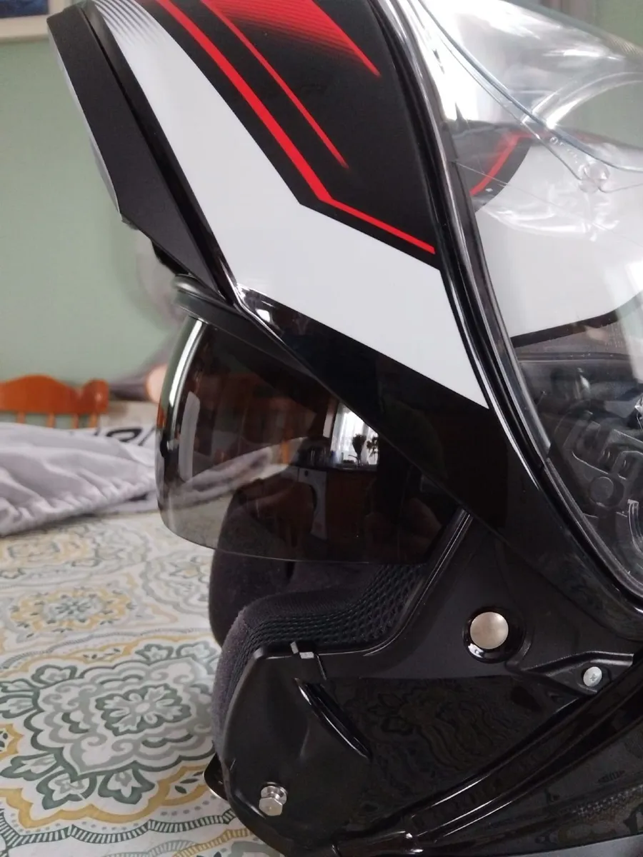 Shoei Neotec 3 Grasp TC5 front flip Medium Helmet - Image 2