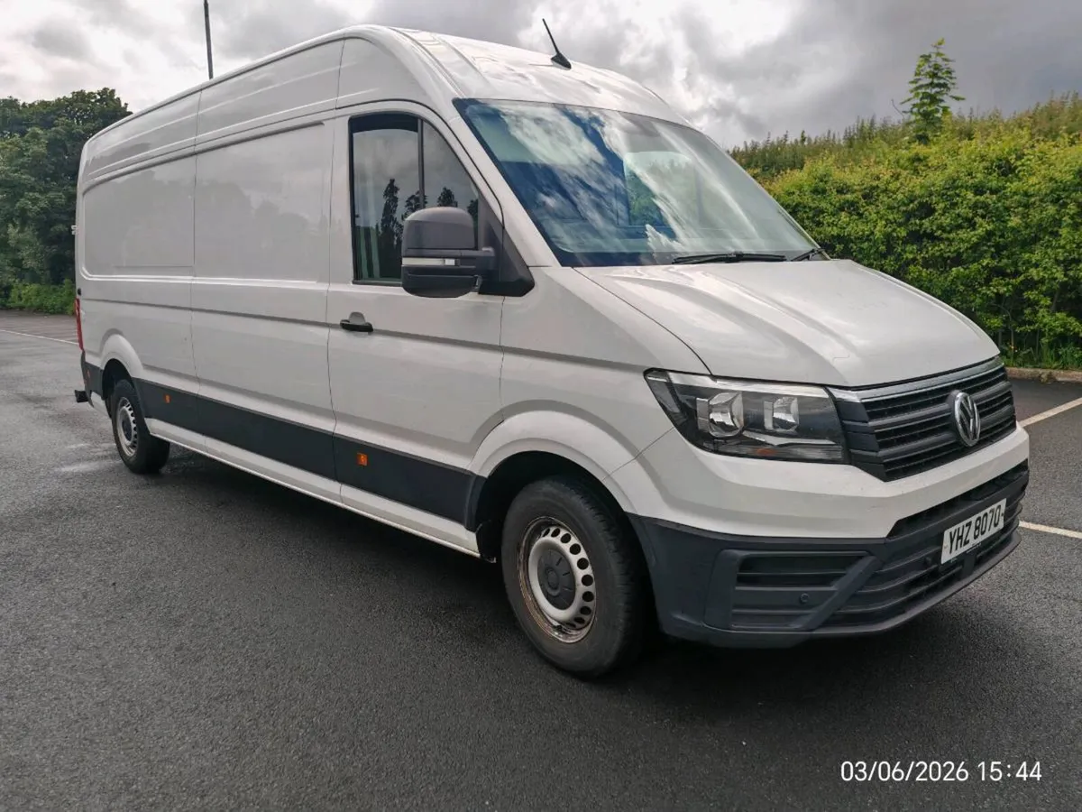 2022 VOLKSWAGEN CRAFTER CR35  TDI  LWB AUTOMATIC - Image 1