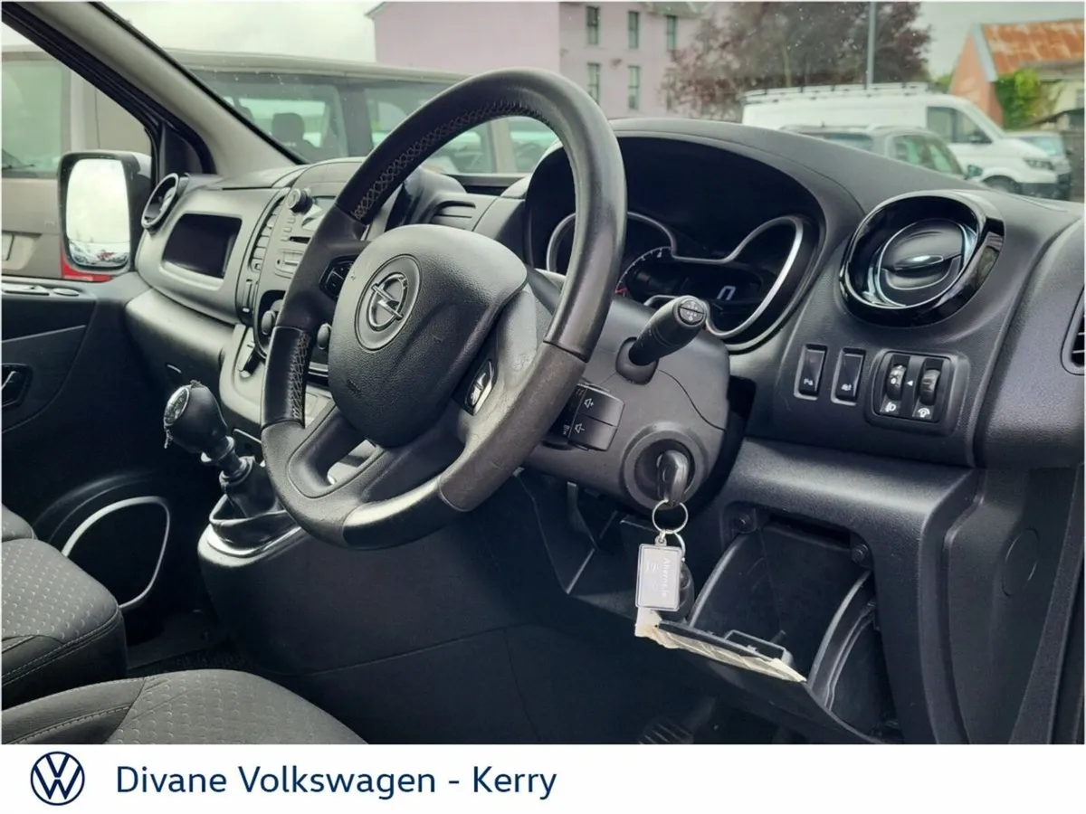 Opel Vivaro TRADE SALE  1.6 CDTI LWB - Image 4