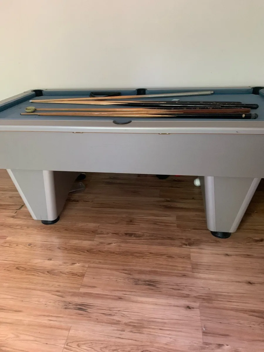 Pool table - Image 3