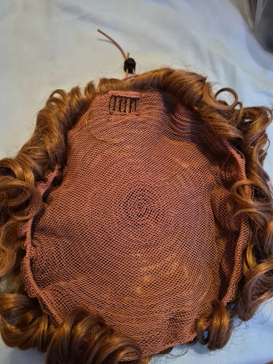 Irish dancing wig - Image 2