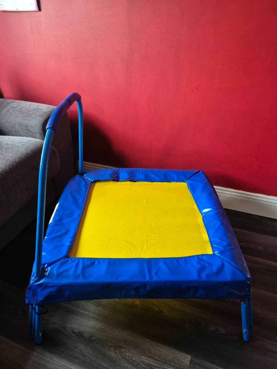 Kids trampoline - Image 2